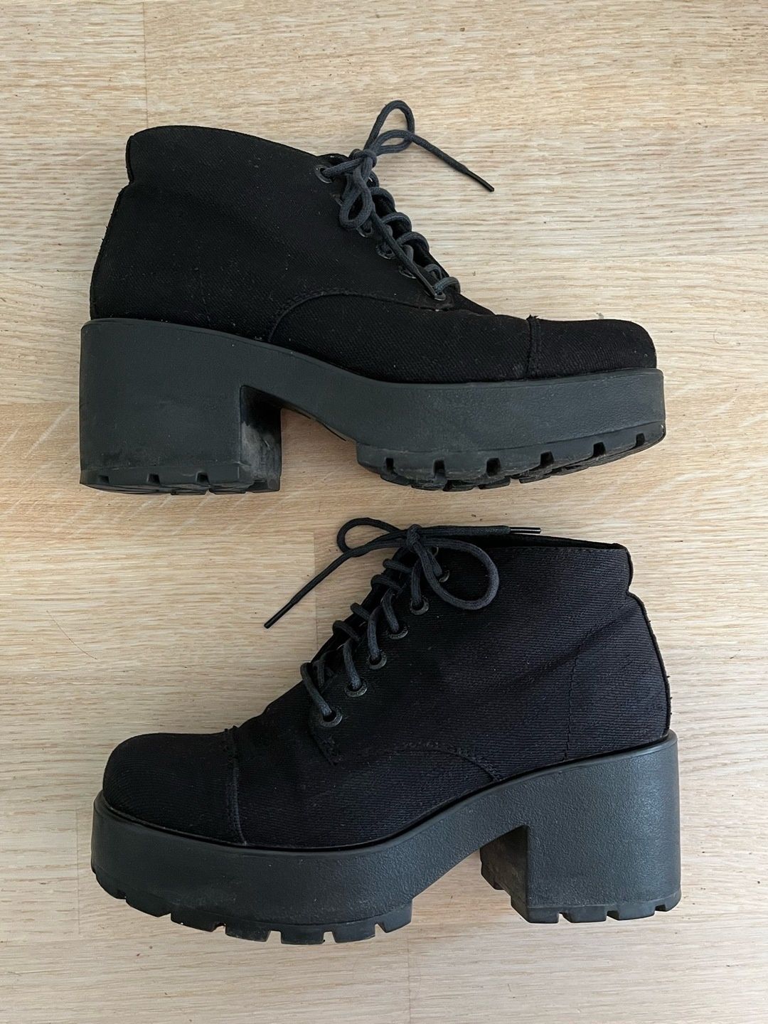 Vagabond boots