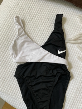 Nike onepiece uimapuku