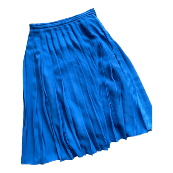 Sininen laskostettu hame