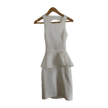 Nly one dress