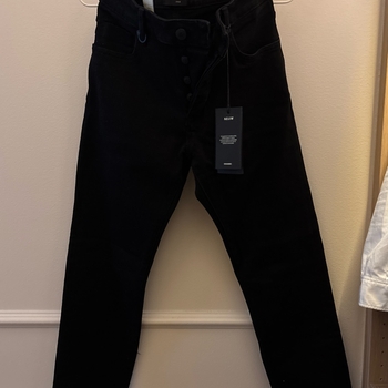 Neuw mustat farkut 32/30