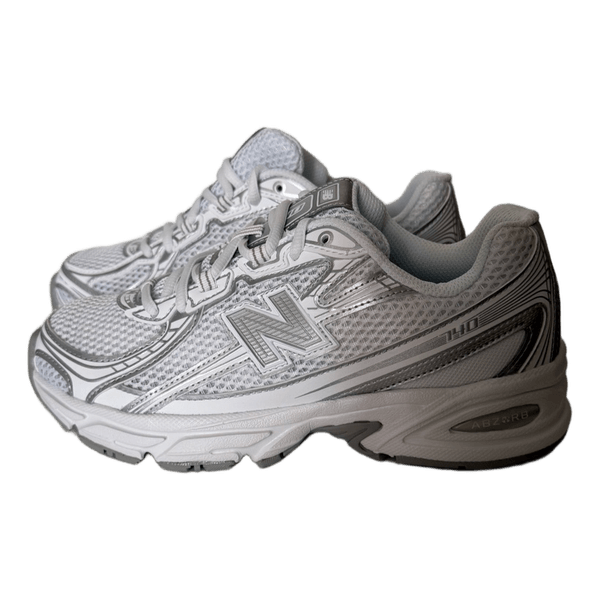 New balance 740