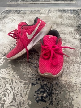 Nike pink sneakers