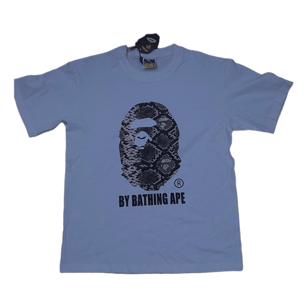 Valkoinen A Bathing Ape t-paita