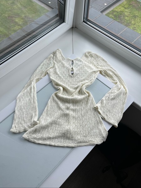 Cream knit long sleeve dress