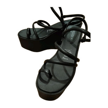 Divided by h&m sandals