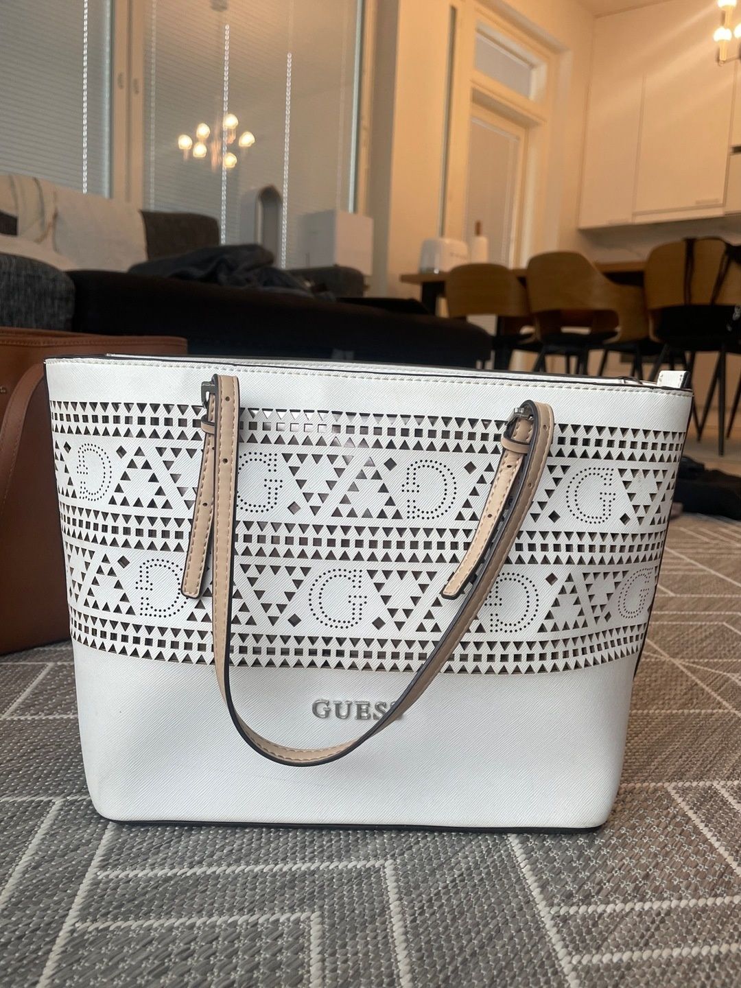 Guess bag