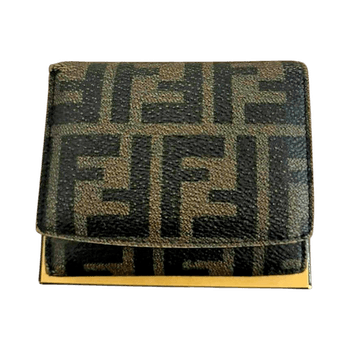 Fendi lompakko