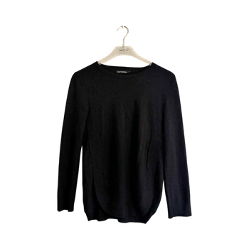 Musta marimekko villapaita