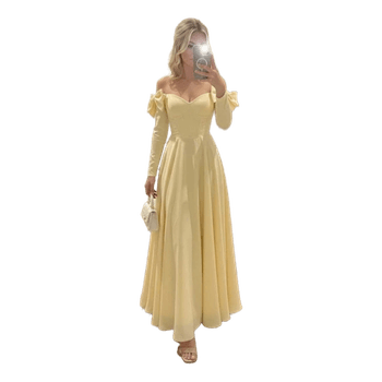 Gelbes Abendkleid