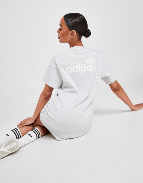 T-shirt dress