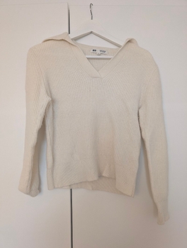 Uniqlo wool sweater