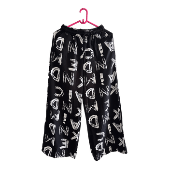 Wide leg trousers