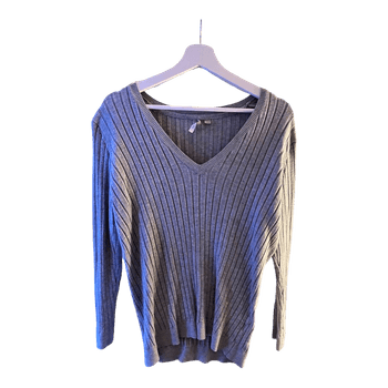 Gray ribbed V-neck sweater
