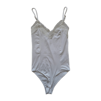 Valkoinen body
