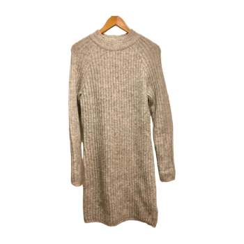 Object dress