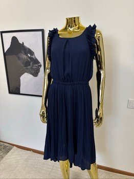 Mėlyna suknelė