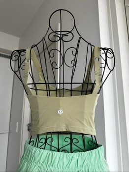 Green sports bra top