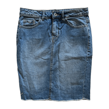 Only skirt