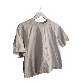 Beige t-paita