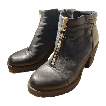 Vagabond boots