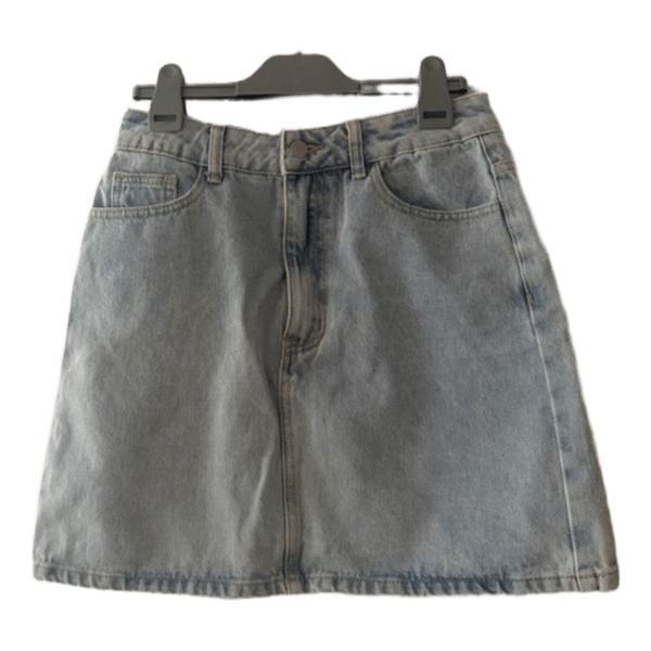 Lyseblå nederdel i denim
