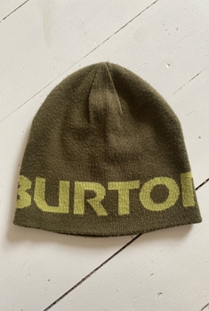 Reversible Burton beanie