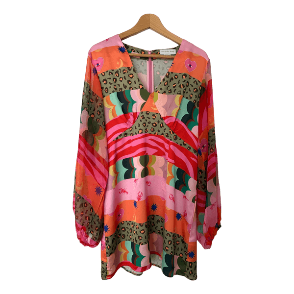 Never Fully Dressed kuviollinen mekko
