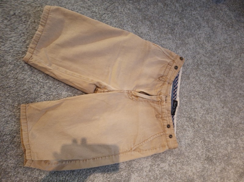 beiget miesten shortsit, haalistuneet. Solid Jeans