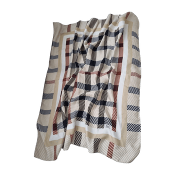 Daks scarf