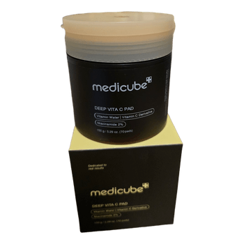 Medicube firmos veido padeliai