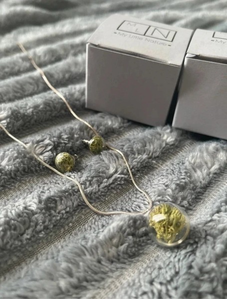 Silver botanical jewelry set