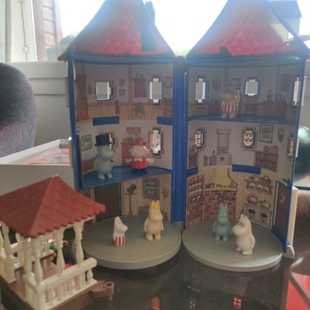 Moomin house playset with figures