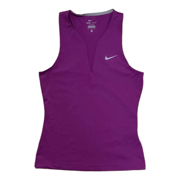 Nike urheilutoppi