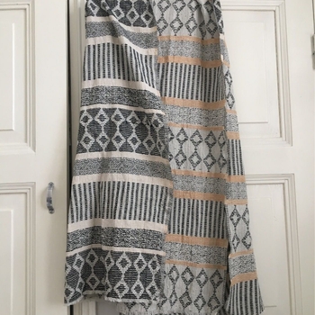 Zara scarf