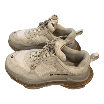 Balenciaga lenkkarit