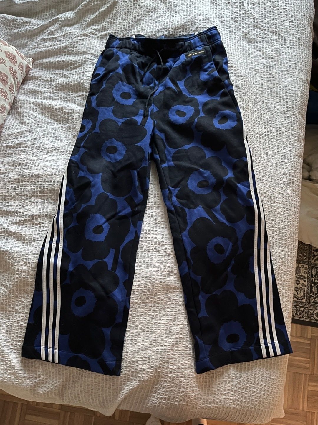 Adidas jeans