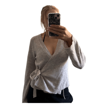 Beige kietaisuneule