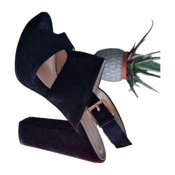 Sixth sens heels