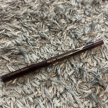 Charlotte Tilbury pillow talk eyeliner 