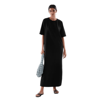 COS black minimalist maxi T-shirt dress L oversized Scandinavian basic capsule quiet luxury