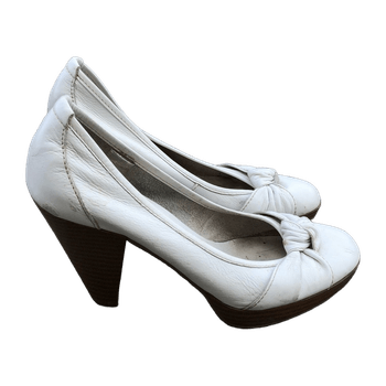 Global essentials heels