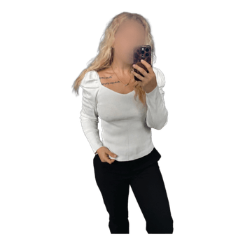 White puff sleeve top