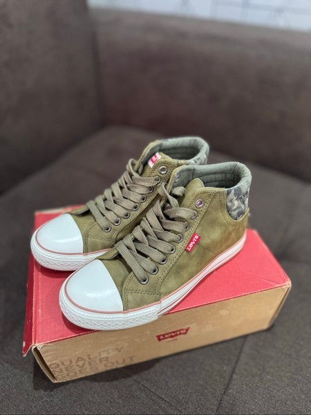 Levi's olive high-top sneakers