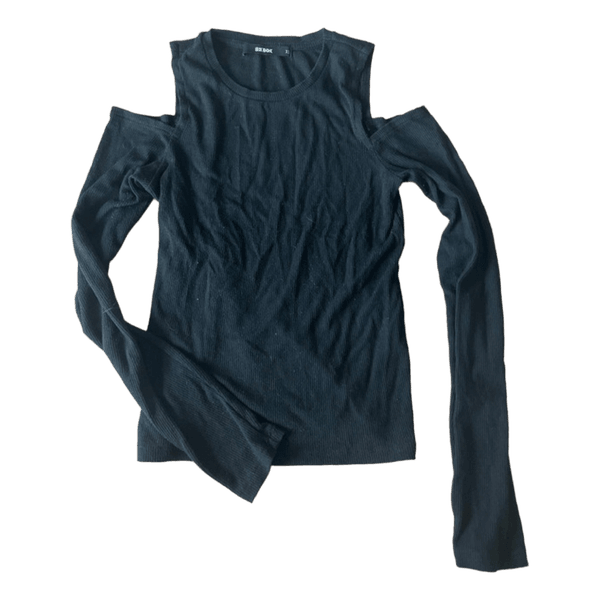 Musta cold shoulder -paita Bikbok