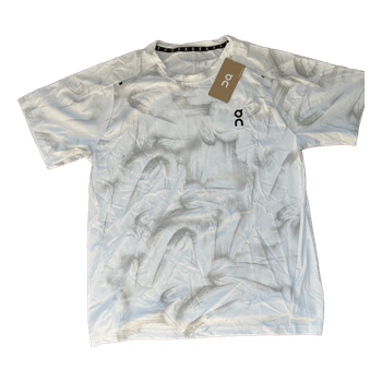 ON T shirt