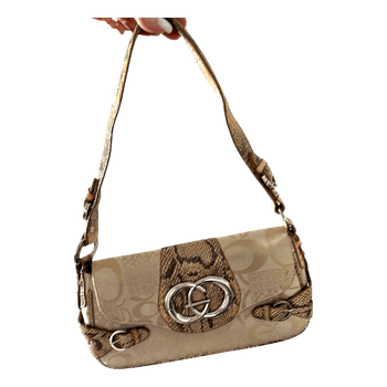 beige shoulder bag