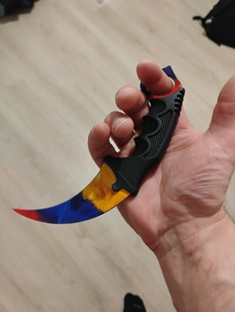 CS:GO Karambit Collectible Toy CS 2. Multicolor. With cover. Sharp steel.