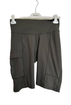 Revolution Race urheilushortsit