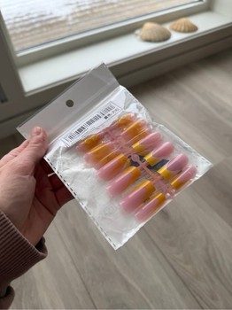 Pink and yellow press-on nails